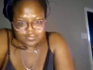 HarmonyKiss's Live Sex Cam Show