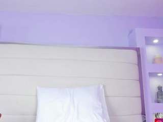 helenaroos Live Webcam on CamSoda