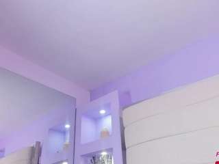 helenaroos from CamSoda is Freechat