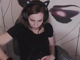 KatieJohanson's Live Sex Cam Show
