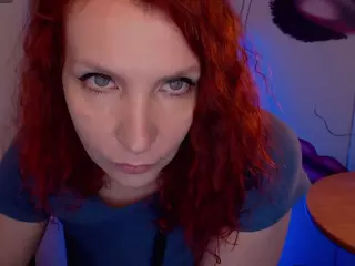 KatieJohanson's Live Sex Cam Show