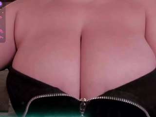 anyi-sweet-tits