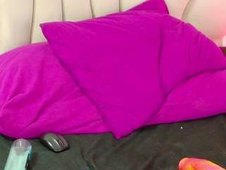 bonieklent Live Webcam on CamSoda