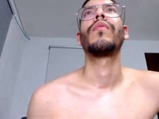golfather13 Live Webcam on CamSoda