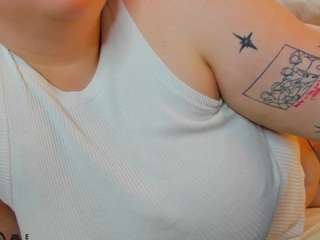 ruth-oliver live webcam show