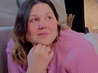 Ruth live cam preview