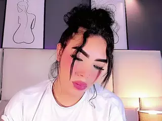 Sofi-hdz's Live Sex Cam Show