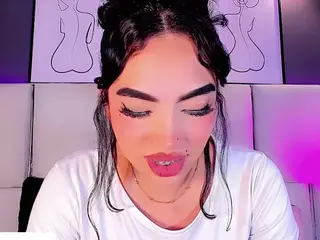 Sofi-hdz's Live Sex Cam Show
