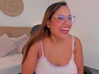 zoe-danae's live room
