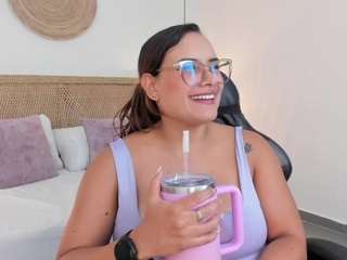 zoe-danae live cam preview