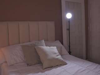 carolart Live Webcam on CamSoda