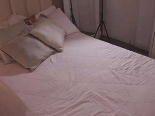 carolart Live Webcam on CamSoda