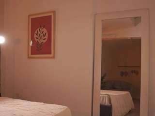 Live webcam model carolart on Soda Cams