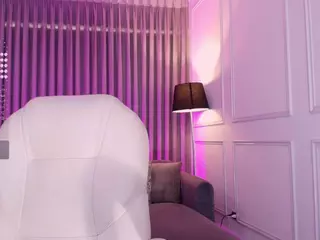 Nohemi's Live Sex Cam Show