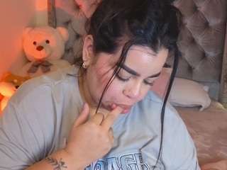 MiahJoness1