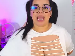 MiahJoness1's Live Sex Cam Show