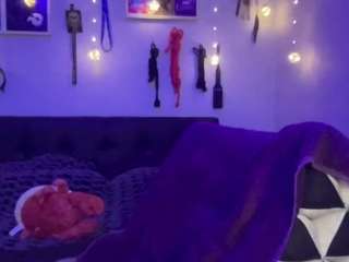 MzLaLaLondon