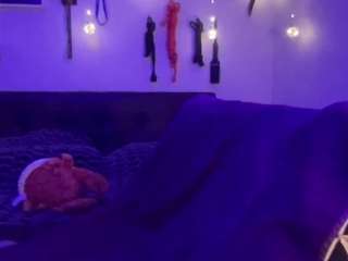 MzLaLaLondon
