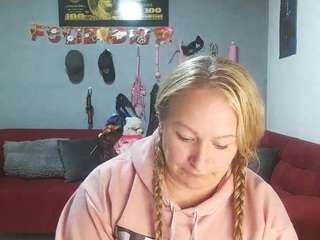 emperatrizmessy Live Webcam on CamSoda