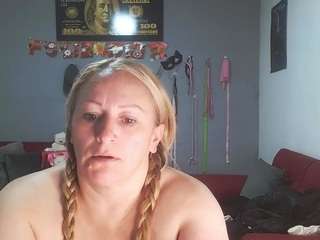  emperatrizmessy chat room