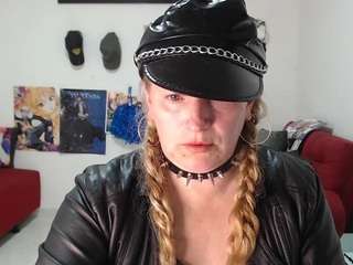 emperatrizmessy camsoda