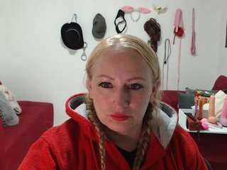 emperatrizmessy webcam