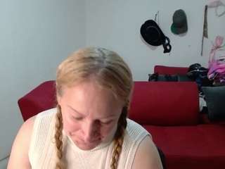 emperatrizmessy Live Webcam on CamSoda