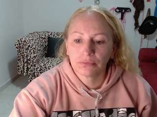 emperatrizmessy Tattoo live webcam