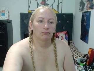 emperatrizmessy Live Webcam on CamSoda