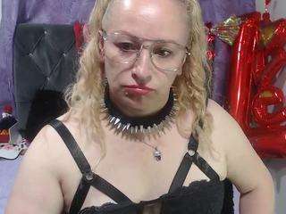 emperatrizmessy live cam preview