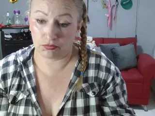 emperatrizmessy's Live Sex Cam Show