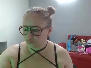 emperatrizmessy's Live Sex Cam Show