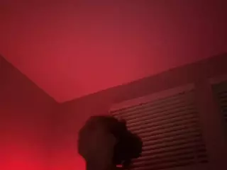 HoneyLove92's Live Sex Cam Show