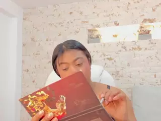 Julianna-Smith's Live Sex Cam Show