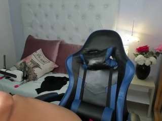 le modèle kitty-kayo est en webcam porno dans un show sur le site camsoda, il possède les tags suivants: amateur,ass,wet,toys,tease,strip,spank,solo,skinny,role-play,pussy,no smoking,no drinking,natural,lush,lovense,glasses,full-nudity,fuck-machine,fingers