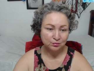 ladyqueenn520 webcam