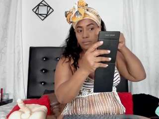 leonoraduques33 Live Webcam on CamSoda