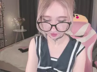 LinaKit's Live Sex Cam Show