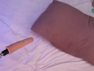 Sarah's Live Sex Cam Show