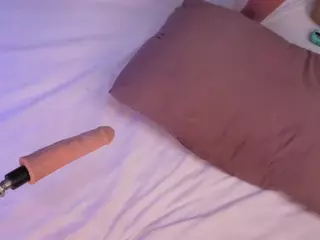 Sarah's Live Sex Cam Show
