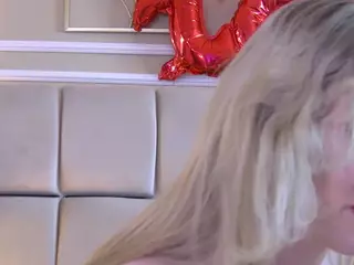 Serena's Live Sex Cam Show