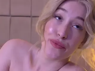 Serena's Live Sex Cam Show