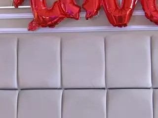 Serena's Live Sex Cam Show