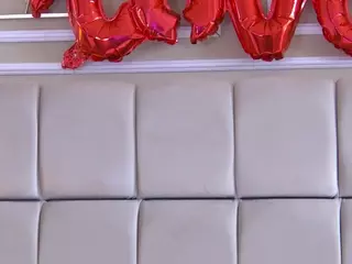 Serena's Live Sex Cam Show