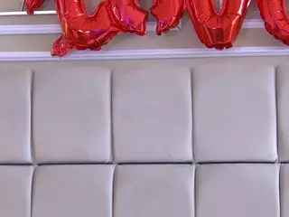 Serena's Live Sex Cam Show