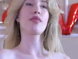 Serena's Live Sex Cam Show