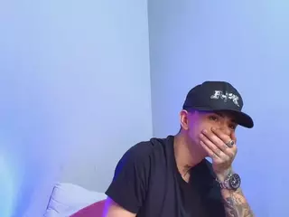 Vane-loppe's Live Sex Cam Show