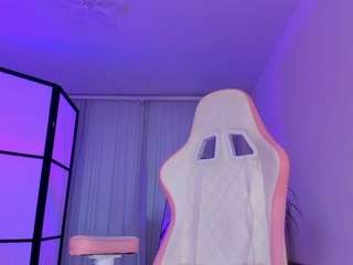 Anna_Lure