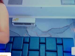 anthoneladuque webcam model