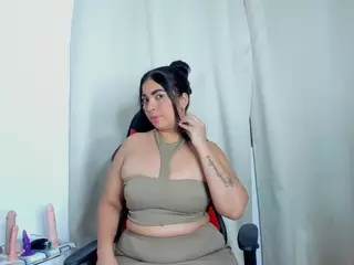 cambell-bigbotty's Live Sex Cam Show